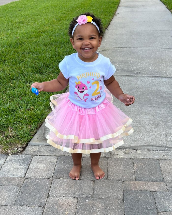 Die 2-jährige Tochter von Tampa Bay Buccaneers Linebacker Shaquil Barrett starb, nachdem sie in einem Pool ertrunken war
