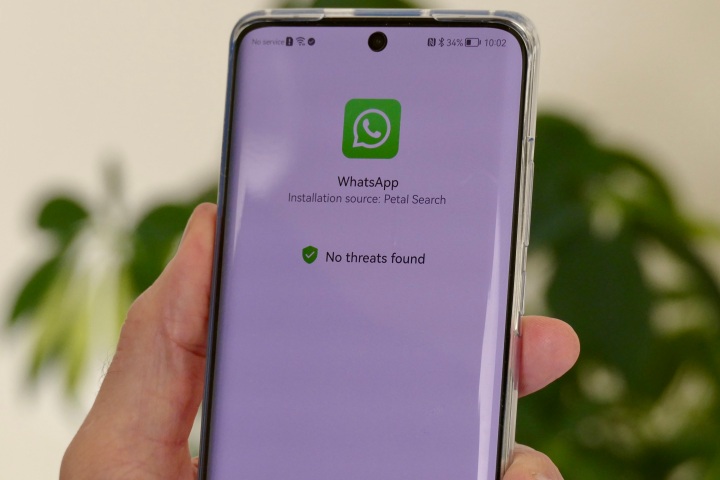 Installieren von WhatsApp auf einem Huawei-Telefon mithilfe einer APK-Datei.