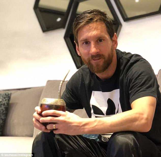 Mate-Tee ist in Argentinien sehr beliebt und sogar PSG-Superstar Lionel Messi trinkt ihn