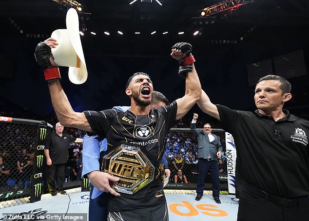 Der 34-Jährige trifft bei UFC 290 auf den Interims-Weltmeister im Federgewicht, Yair Rodriguez