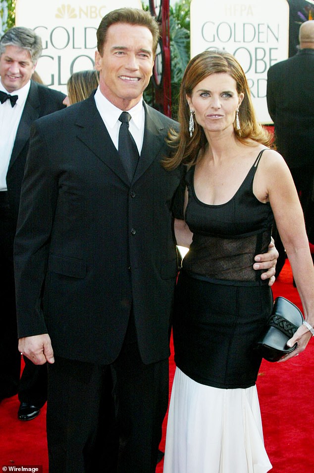 Glücklichere Zeiten: Schwarzeneggers 25-jährige Ehe mit Shriver, 67, scheiterte 2011, als bekannt wurde, dass er mit einer Hausangestellten, Mildred Baena (das Paar im Jahr 2003 abgebildet) einen Sohn – Joseph Baena, jetzt 25 – gezeugt hatte.