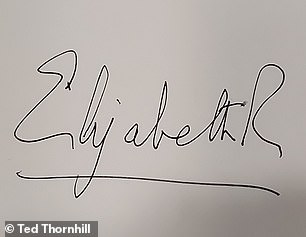 Die Unterschrift von Elisabeth II. im königlichen Gästebuch der BA