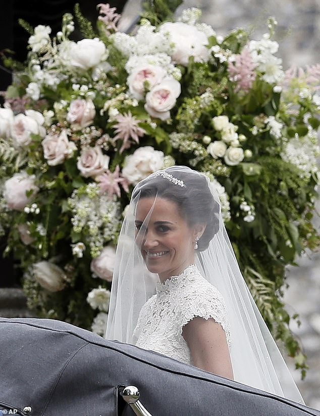 Pippa Middleton stuns onlookers and her guests as she gets to church