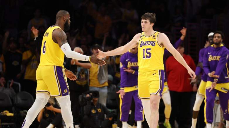 Die Lakers spielen mit LeBron James und Austin Reaves