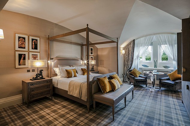 Die Rangliste der „Best Hotels for Sleep“ wird vom Dromoland Castle Hotel in Irland angeführt