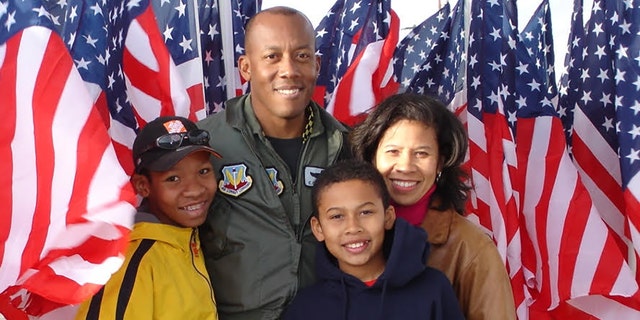 Brown und seine Familie