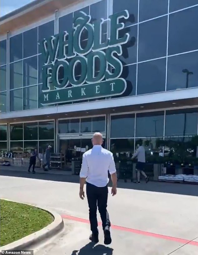 Man geht davon aus, dass die Übernahme von Whole Foods, einem hochwertigen Bio-Lebensmittelhändler, durch Amazon im Jahr 2017 dazu beigetragen hat, sich besser zu ernähren