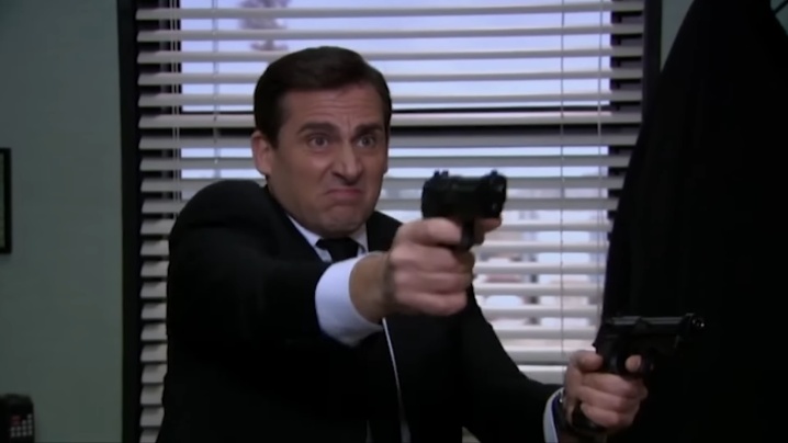 Das-Büro-Michael-mit-Waffen