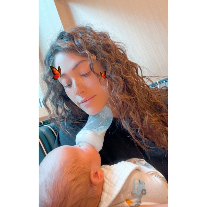 Emmy Rossum teilt ein seltenes Foto ihres Sohnes mit Ehemann Sam Esmail einen Monat nach der Geburt