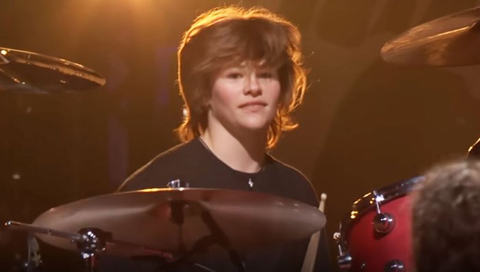 Der Sohn des verstorbenen Schlagzeugers Taylor Hawkins, Shane, tritt gemeinsam mit den Foo Fighters bei Boston Calling auf