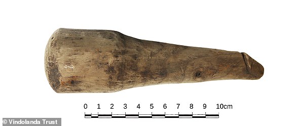 Forscher haben in der römischen Festung Vindolanda ein seltsames Holzartefakt entdeckt, von dem sie glauben, dass es beim Sex verwendet wurde