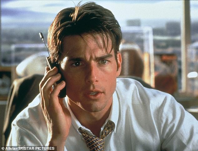 Jerry Maguire: Abreise am 30. Juni. Der Film ist eine Wohlfühl-Liebesgeschichte über den Sportagenten Jerry (Tom Cruise), der sich in die alleinerziehende Mutter Dorothy (Renee Zellweger) verliebt.