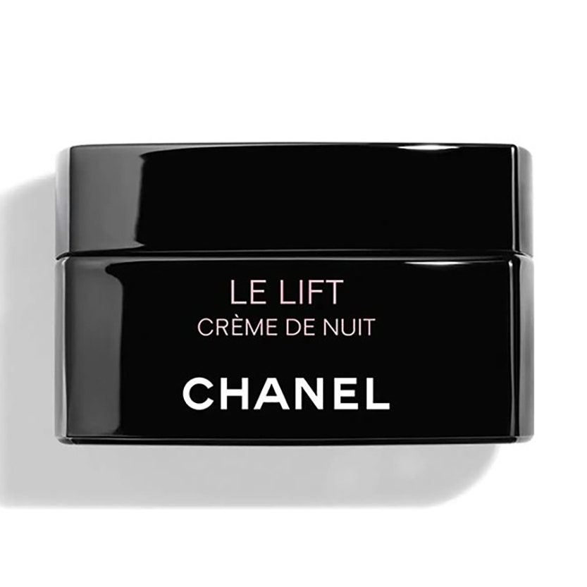 Chanel Le Lift Crème De Nuit schwarzes quadratisches Glas auf weißem Hintergrund