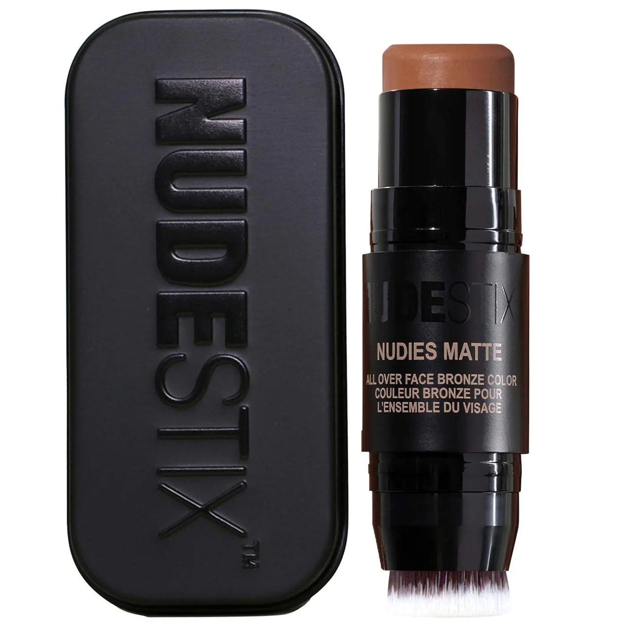 Nudestix Nudies Matte Cream Bronzer, schwarzer Drehstift aus Creme-Bronzer mit schwarzem Metallgehäuse auf weißem Hintergrund