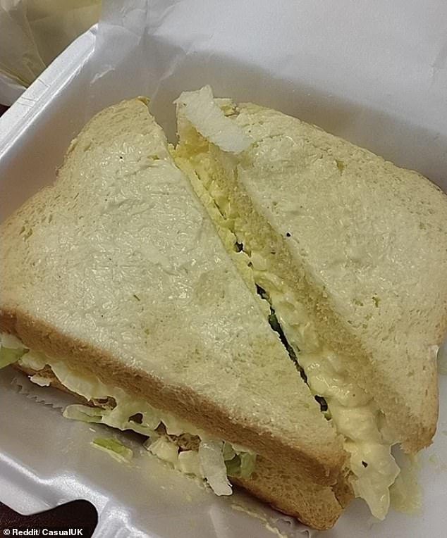 Ein Reddit-Benutzer nutzte den Subreddit CasualUK, um einen Ausschnitt eines Sandwiches zu teilen, das sein Vater während seines Aufenthalts in den USA erhalten hatte