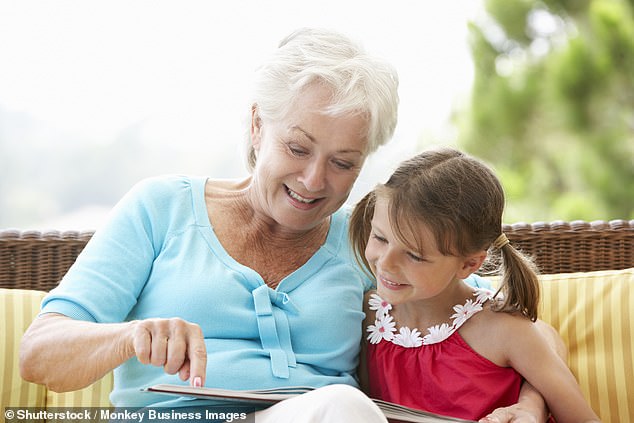 (Stockbild) Eine Studie ergab, dass Kinder von ihrer Großmutter mütterlicherseits am meisten Fürsorge bekommen