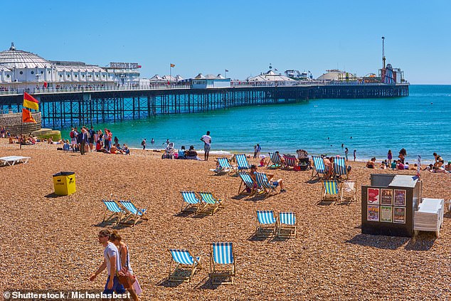 Einer von zehn Menschen in Brighton (im Bild) gab zu, „schreckliche“ Parker zu sein, womit das Küstenziel auf dem vierten Platz landete