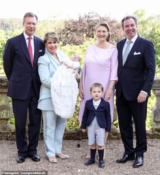 Auch die verliebten Großeltern Großherzog Henri und Großherzogin Maria Teresa waren anwesend