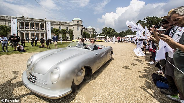 Schick: Ein Porsche 356 beim Goodwood Festival of Speed, wo der Mission X im Juli erscheinen soll