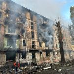 Russland gibt sein Territorium in der Ukraine ab und tötet Zivilisten in Selenskyjs Heimatstadt