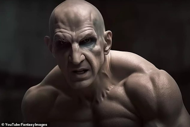 Als ob er nicht schon gruselig genug wäre, hat sich Voldemort jetzt in einen bösen Tötungszauberer mit Muskeln verwandelt