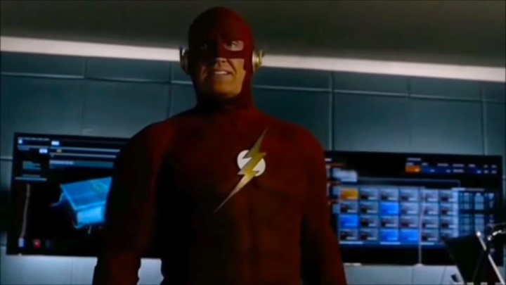 John Wesley Shipp als Barry Allen/The Flash in "Krise auf unendlichen Erden."