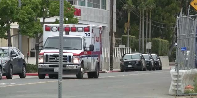 Krankenwagen außerhalb des Krankenhauses