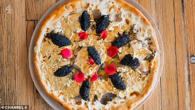 Die 24K-Pizza von Industry Kitchen, die 1.700 £ kostet, wurde von der Wall Street inspiriert und ist mit goldenen Blättern belegt