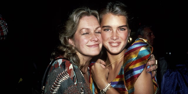 Brooke Shields and mother Teri in 1981