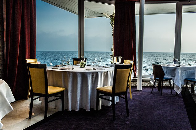 Pictured is the dining room at Lido 84 (seventh) in the Italian town of Gardone Riviera
