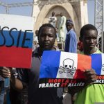 Frankreich nimmt russische und Wagner-Desinformation in Afrika ins Visier