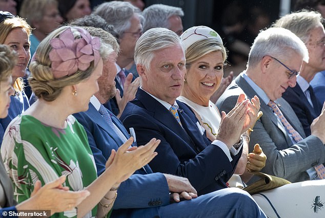 Die Königinnen wurden von ihren Ehemännern, dem niederländischen König Willem-Alexander, und König Philippe von Belgien zum Technologieforum begleitet