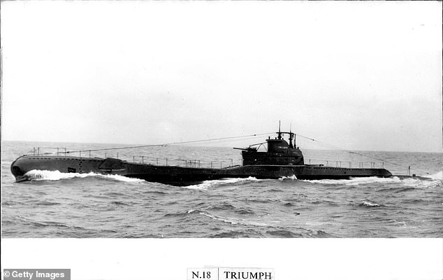 HMS Triumph, ein U-Boot der T-Klasse der Royal Navy, wurde vom britischen Ingenieurbüro Vickers in Barrow-in-Furness gebaut