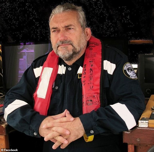 Ein Team griechischer Forscher unter der Leitung des erfahrenen Tauchers Kostas Thoktaridis (im Bild) hat das verlorene U-Boot gefunden