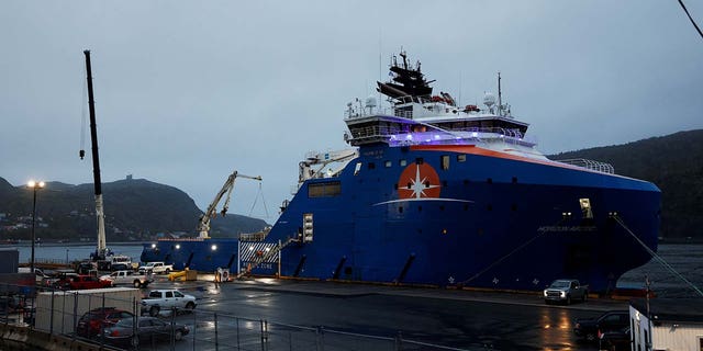 Die Ausrüstung wird für die Suche nach dem vermissten OceanGate-Tauchboot vorbereitet