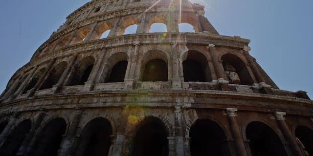 Ein Blick auf das Kolosseum in Rom