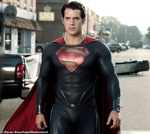 Symbol: Im Januar verteidigten die neuen DC Studios-Chefs Gunn und Safran ihre Entscheidung, Cavill nicht als Superman zurückzubringen, als sie das DC-Universum mit einer neuen übergreifenden Handlung neu starteten (Cavill abgebildet in Man of Steel aus dem Jahr 2013).