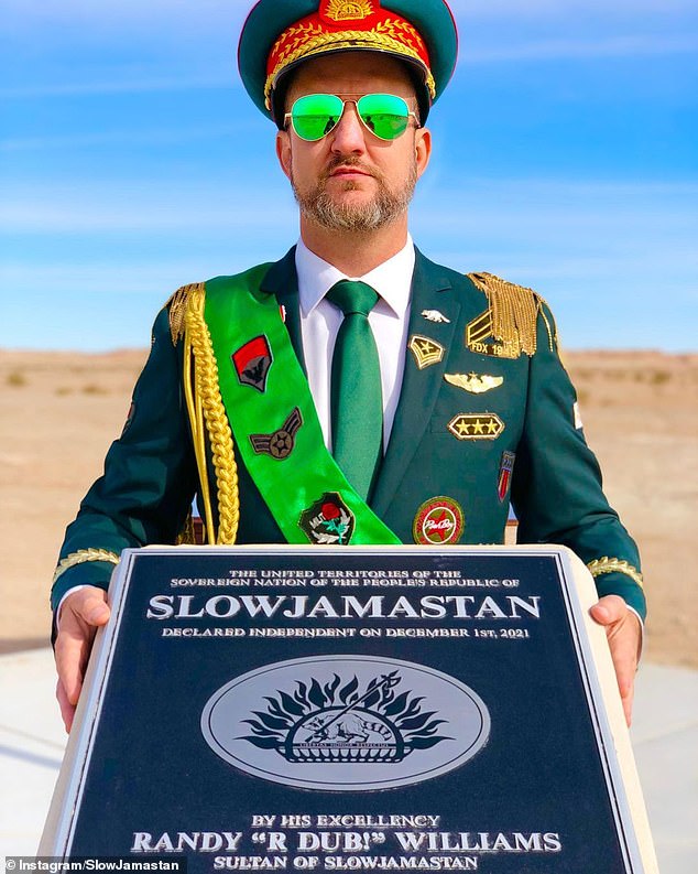 Radio-DJ Randy „R Dub“ Williams hat seine eigene Mikronation namens „Slowjamastan“ gegründet und sich selbst zum „Sultan“ des Landes im Golden State ernannt