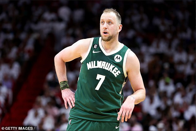 Forward Joe Ingles has agreed to a two-year $22 million contract with the Orlando Magic