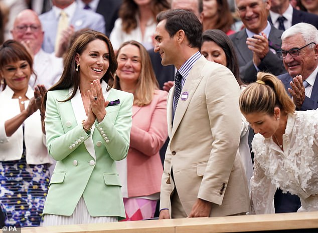 Prinzessin von Wales (links) war am Dienstag neben der Schweizer Tennislegende in der Royal Box