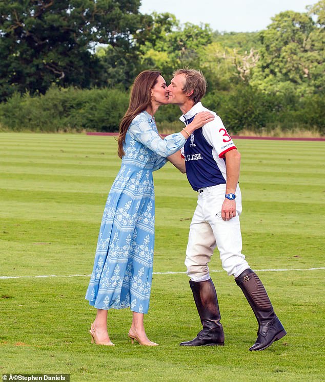 Kate also shared a kiss with polo player Luke Tomlinson