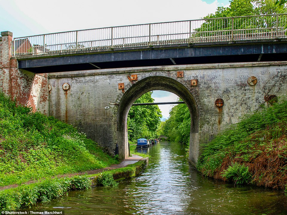 Dan moors up at Brewood, a pretty village in the Staffordshire countryside, and stops for a bite to eat at the Oakley Arms. Above is the stretch of canal that runs through the village