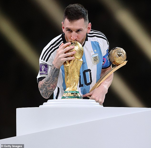 Messi wird Monate, nachdem er Argentinien zum dritten Weltmeistertitel geführt hat, voraussichtlich zu Inter Miami wechseln