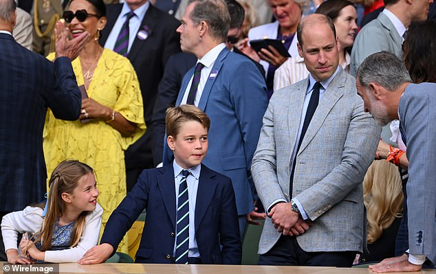 Prinzessin Kate und Prinz William brachten ihre Kinder Prinz George (9) und Prinzessin Charlotte (8) in den All England Club, um am Geschehen teilzunehmen
