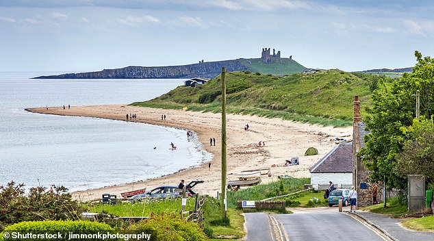 Der Low Newton-by-the-Sea Beach an der Küste von Northumberland wurde zur besten ruhigen Alternative zu Englands belebten Stränden gekürt