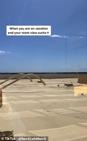Ihr TikTok zeigt, wie ihr Zimmer auf ein unansehnliches Dach blickte