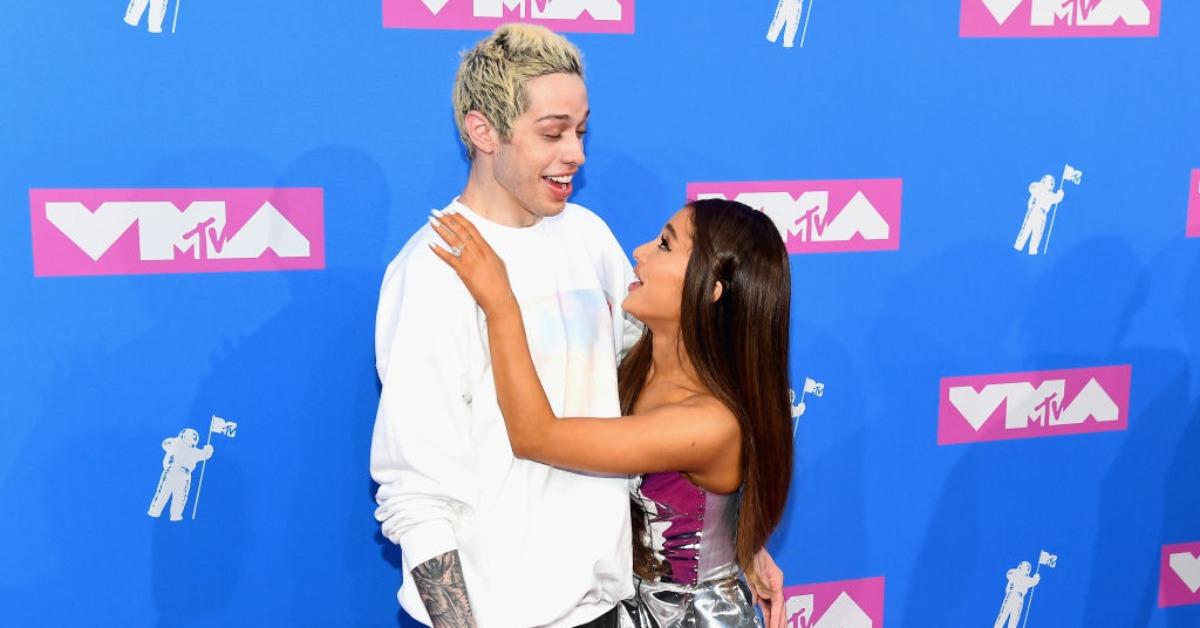 Pete Davidson und Ariana Grande nehmen am 20. August 2018 an den MTV Video Music Awards 2018 in der Radio City Music Hall in New York City teil.