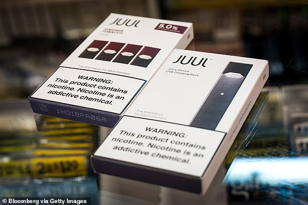 Das Unternehmen reichte den Antrag für die neue Technologie ein, während es auf eine Entscheidung der FDA darüber wartet, ob seine aktuellen E-Zigaretten weiterhin in den Regalen verbleiben dürfen