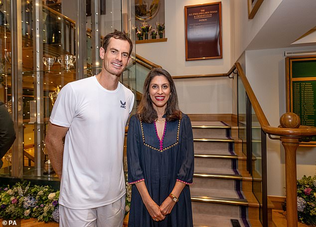 Andy Murray gab bekannt, dass er Nazanin Zaghari-Ratcliffe gestern nach Wimbledon eingeladen hatte, weil sie sagte, es habe ihr im Gefängnis „Freude“ bereitet, seinen Titelgewinn 2016 zu sehen