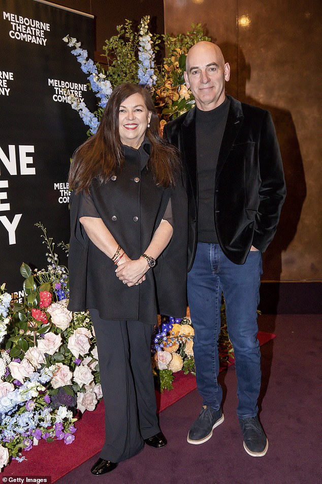Jane Kennedy und Rob Sitch gehören nach ihrer Zeit in der erfolgreichen 90er-Jahre-Komödie Frontline zu den bekanntesten Stars der australischen Komödie.  Beide abgebildet